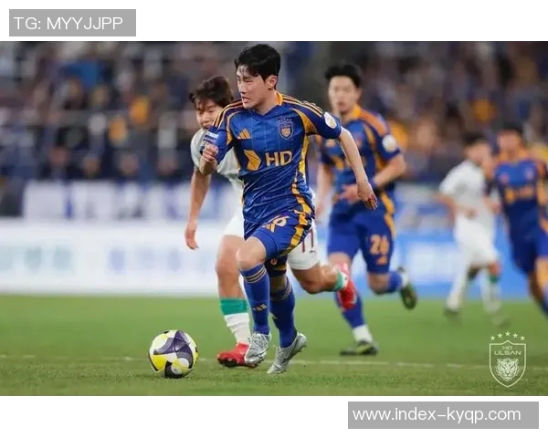 李东炅结束兵役重返蔚山现代足球队开启新征程